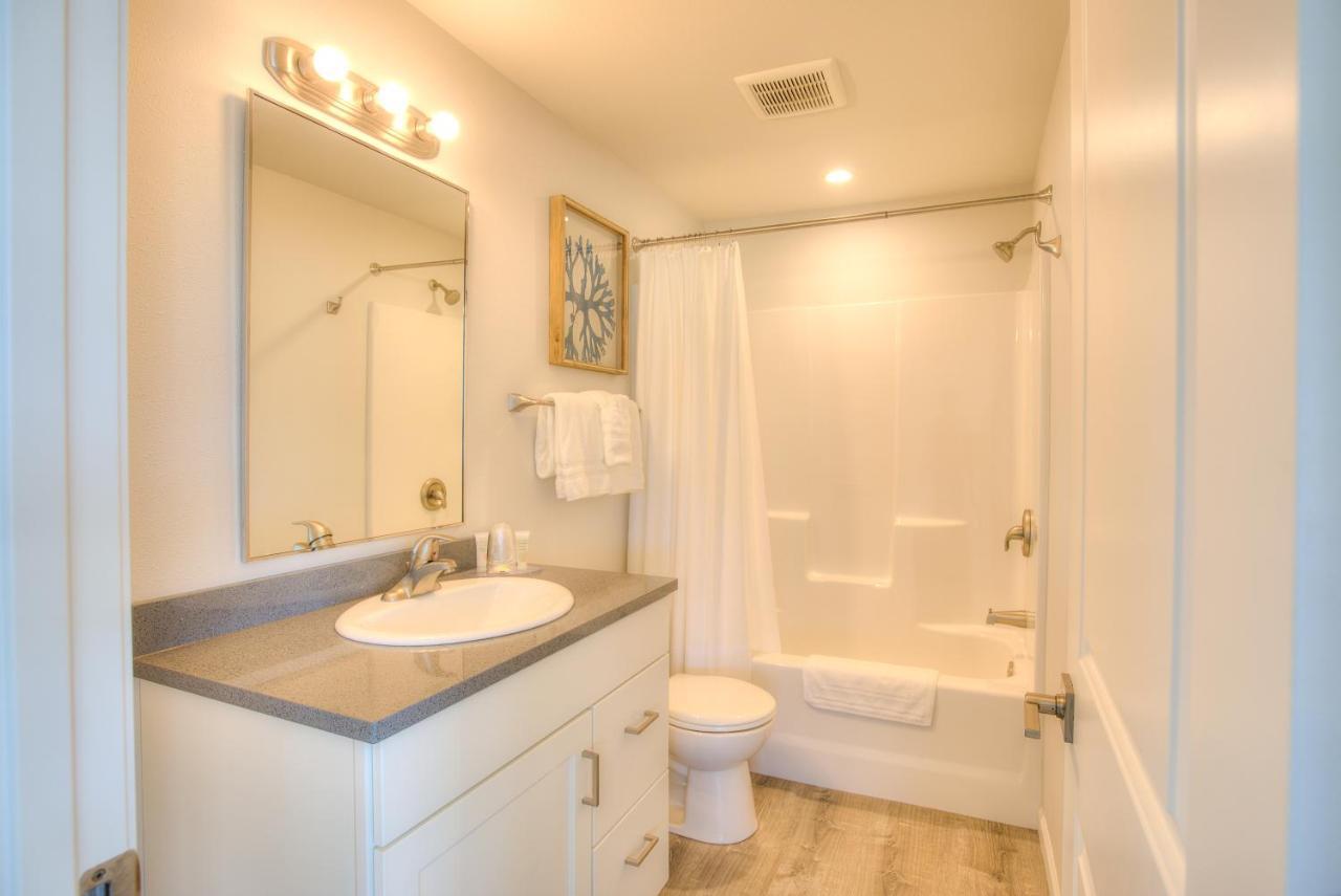 Ocean Shores Resort (Adults Only) Extérieur photo