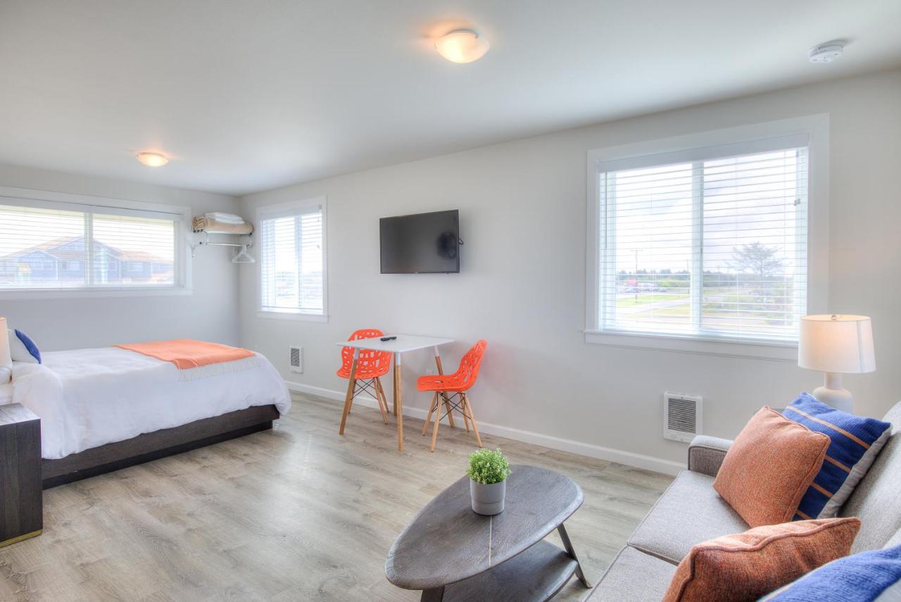 Ocean Shores Resort (Adults Only) Extérieur photo